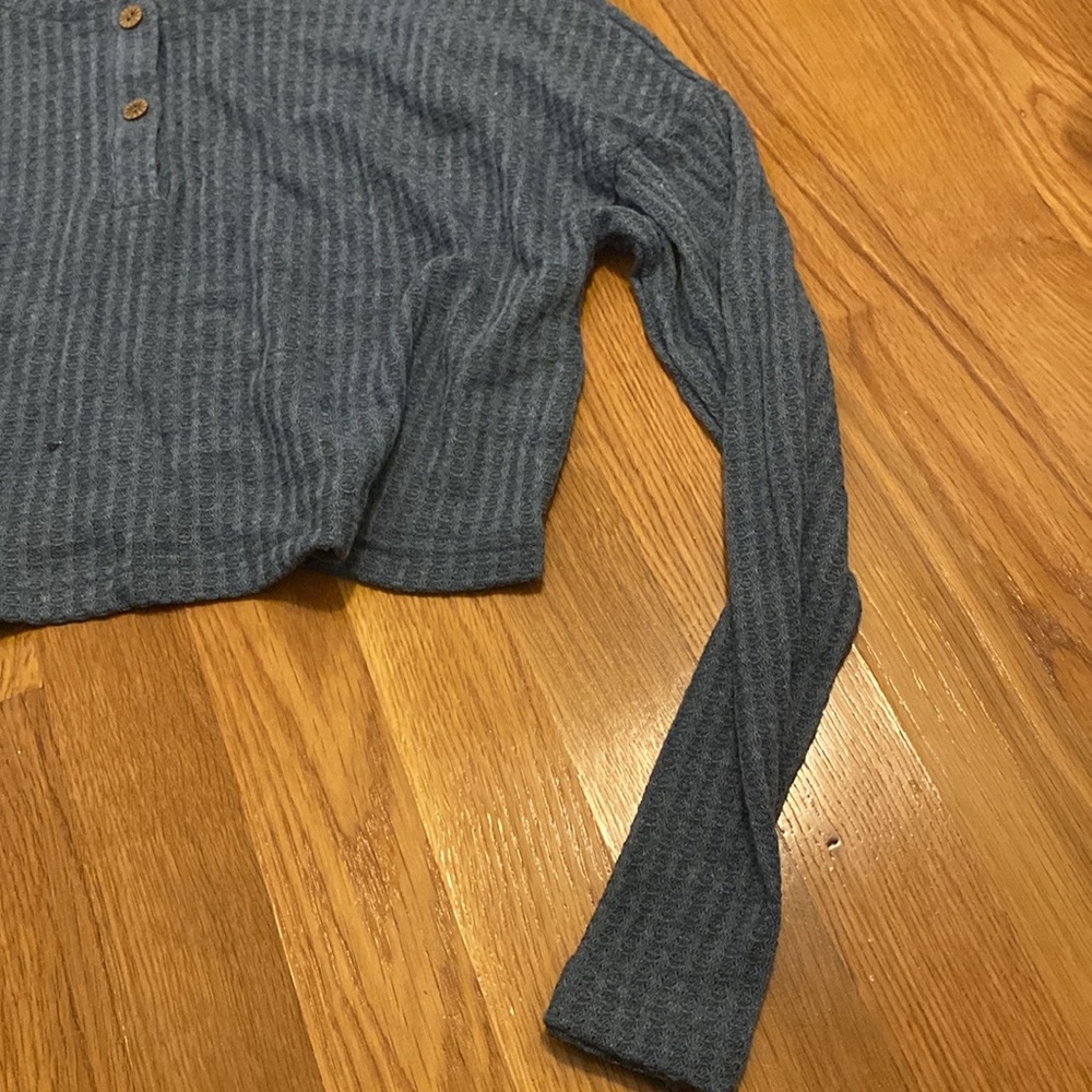 Long sleeve top - Picture 2 of 4